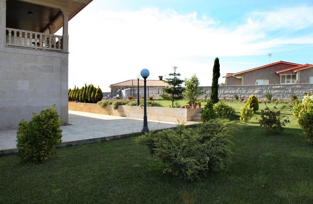 Pensión Residencia A Cruzán Noalla  Esterno foto