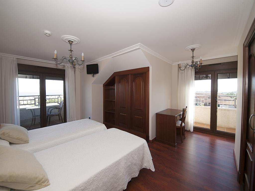 Pensión Residencia A Cruzán Noalla  Esterno foto
