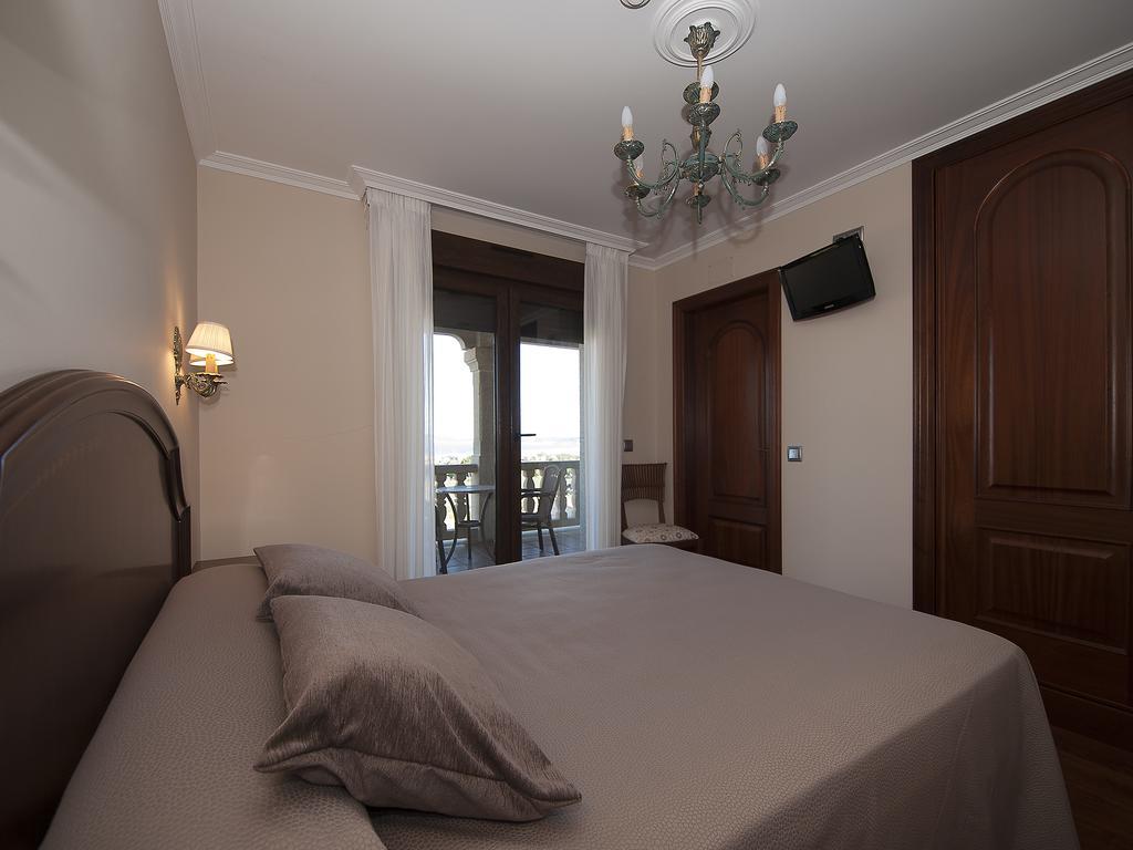 Pensión Residencia A Cruzán Noalla  Esterno foto