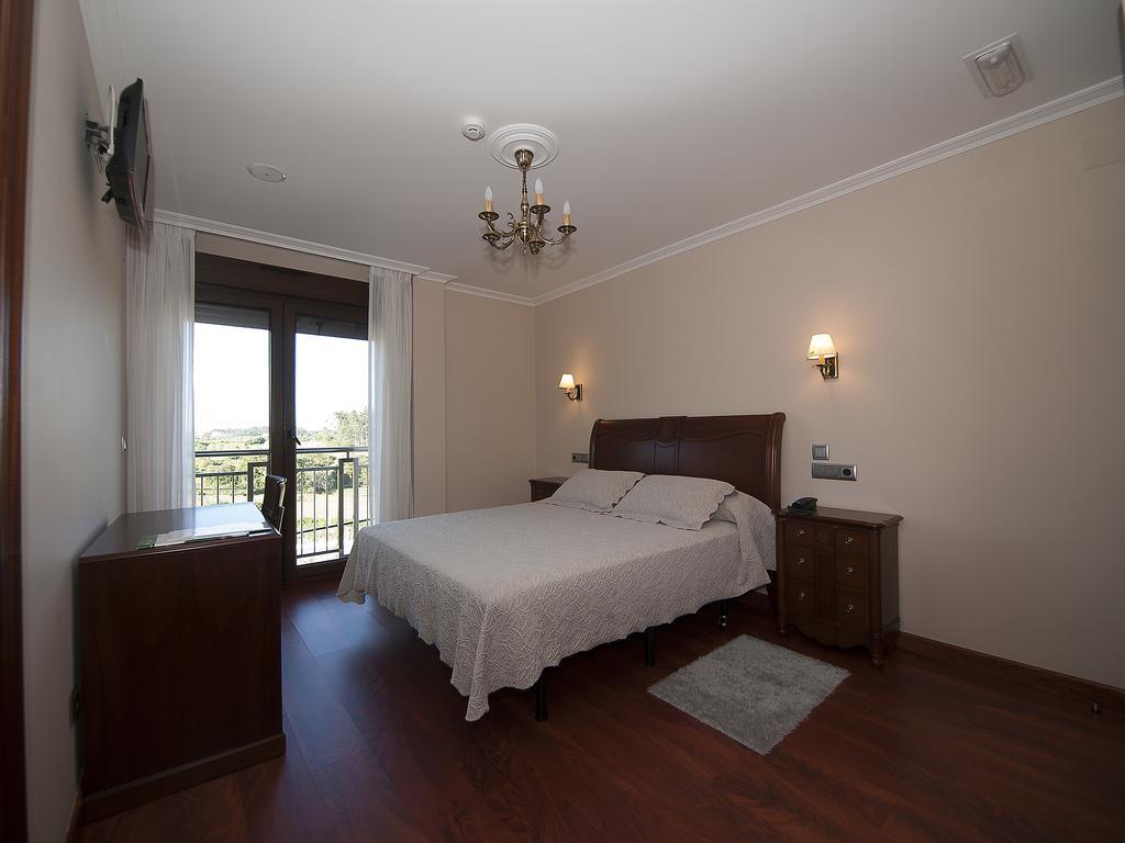 Pensión Residencia A Cruzán Noalla  Esterno foto