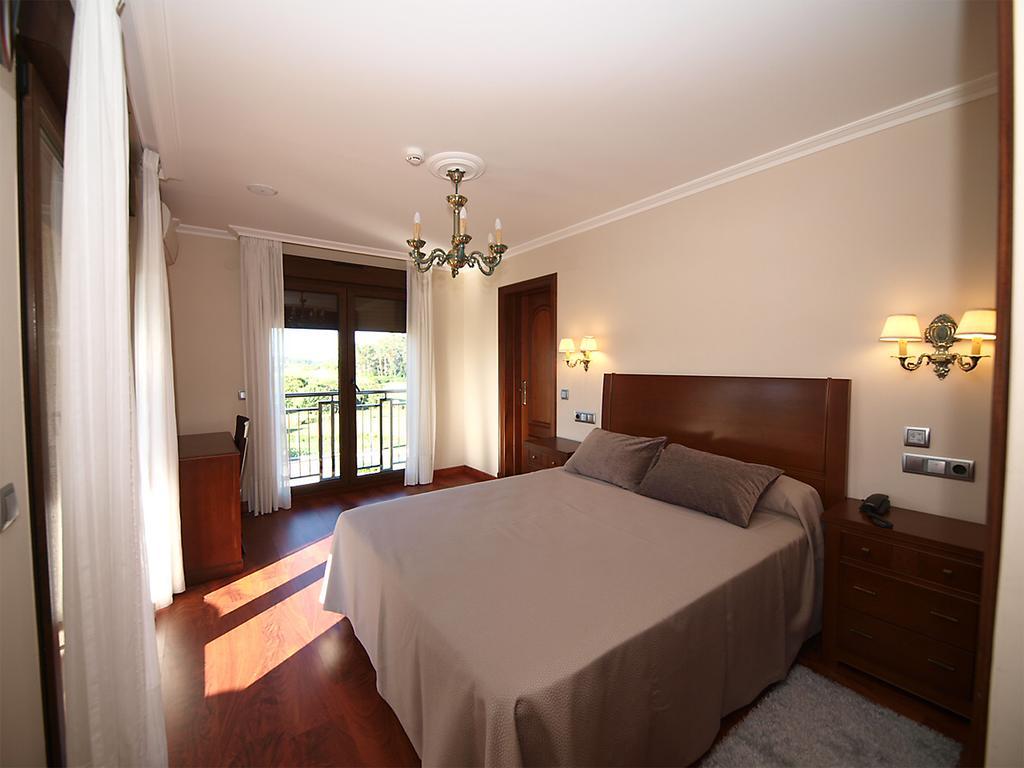 Pensión Residencia A Cruzán Noalla  Esterno foto
